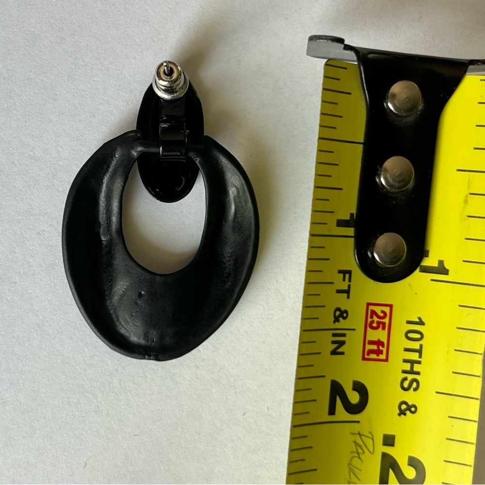 BOGO Two pairs of black post evening glam earrings - Picture 7 of 8